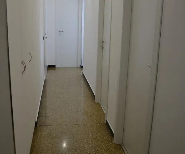 Appartamento Il Nido Di Con Park Auto Macchine Piccole Segmento B Genova