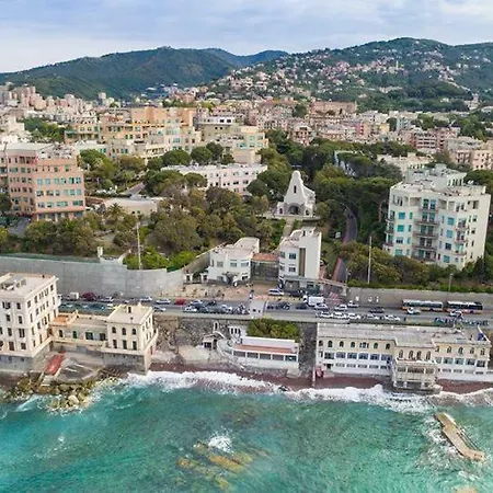 Lägenhet Il Nido Di Quarto Vicino A Ospedale E Spiaggia Genua